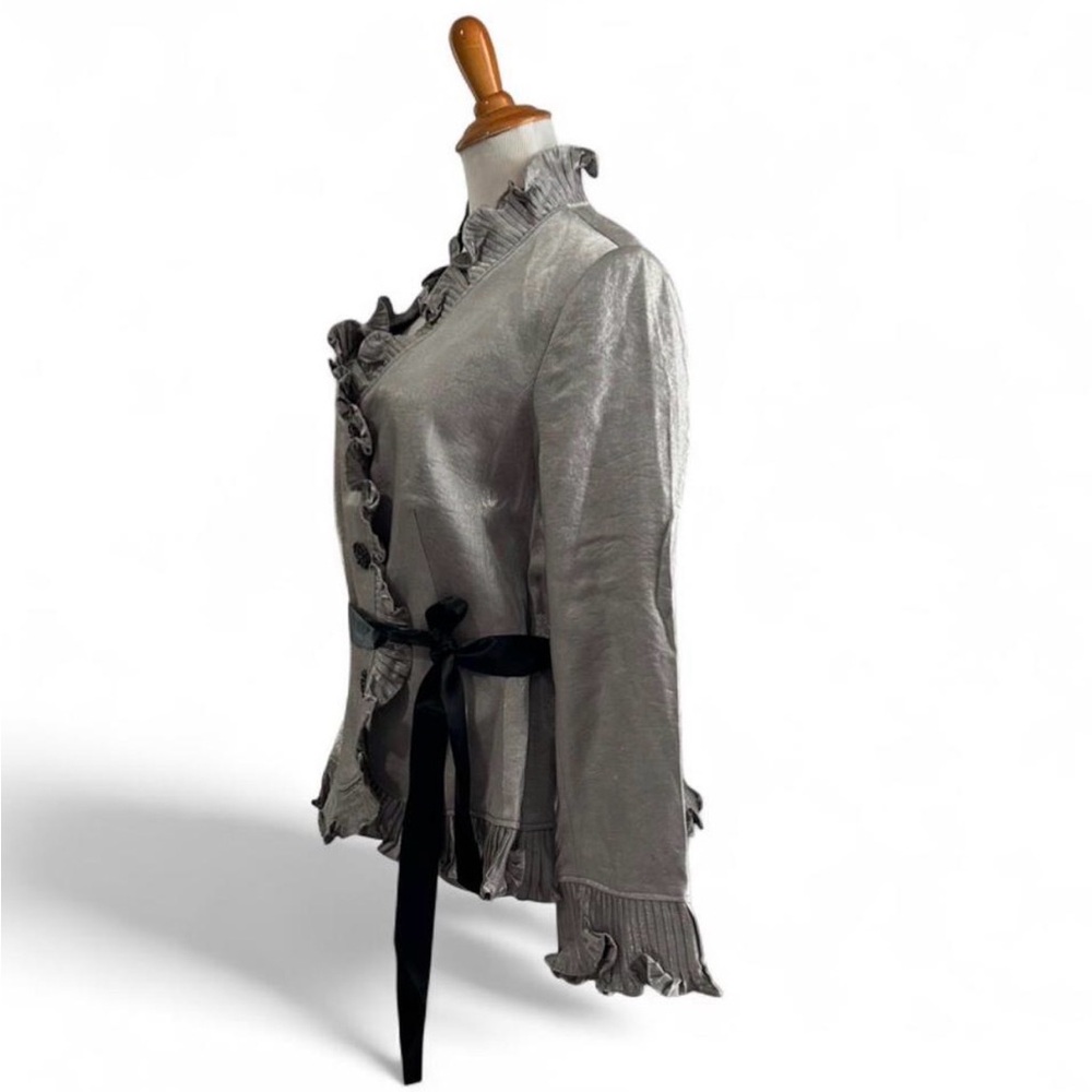 Chic Silver Women's Blazer with Ruffle Trim - Picture 4 of 6